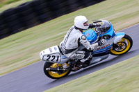 enduro-digital-images;event-digital-images;eventdigitalimages;mallory-park;mallory-park-photographs;mallory-park-trackday;mallory-park-trackday-photographs;no-limits-trackdays;peter-wileman-photography;racing-digital-images;trackday-digital-images;trackday-photos